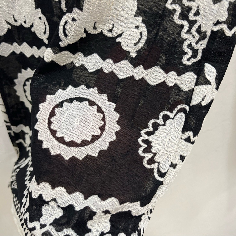 Lulus Wide Leg Pants Womens Small Black White Good Boho Geometric Floral Print - Picture 9 of 12